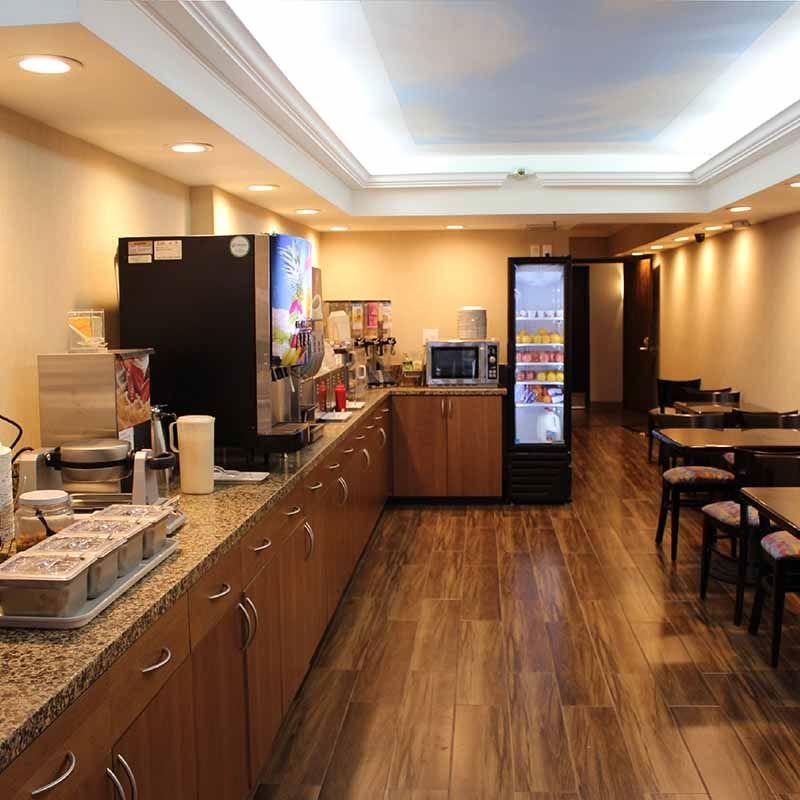 Alhambra Hotel 3*